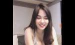 Bokep Video Gadis seksi pergi Live di chatroom eo terbaru