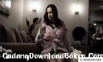 Video bokep Ayah meniduri anak perempuan sementara ibu tidur - GudangDownloadBokep.Com