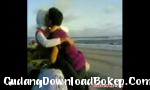 Video bokep indonesian cewek jilbab mesum di tepi pantai Mp4 gratis