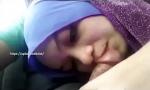 Bokep Jilbab lahap nyepong