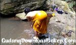 Download video Bokep Sialan Indian Mom Near Waterfall Forest Outdoor Se gratis