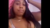 Download video Bokep Horny ebony babe masturbates on social media hot