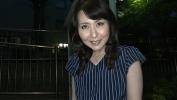 Bokep Online 「夫とのセックスは以前よりさらにイケなくなってしまいました（笑）。」初めてのAV出演から約1ヶ月。前回の撮影で待望のねっとり密着セックスを体感した結果、旦那様とのセックスでは完全に物足りなくなってしまったと連絡をいただいた。 mp4