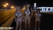 Nonton video bokep HD Challenge in Mexicali with my girlfriends on bridges 2022