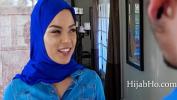 Nonton Film Bokep 18yo In Hijab Loves Two Dudes At Once 2022