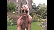 Nonton Bokep Muscle Goddess Lisa Cross In her Garden Naked mp4