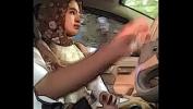 Video Bokep Hijab Lick and Suck in Car terbaru