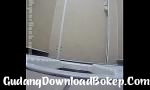 Video bokep Puntung di toilet jongkok dencam hot di GudangDownloadBokep.Com