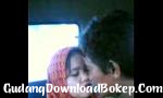 Download video bokep jilbab bercumbu dil Mp4