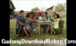 Video bokep Angelica Bella di Retro Gang Bang gratis di GudangDownloadBokep.Com