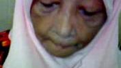 Bokep Online Malaysian Granny Blowjob