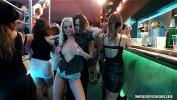 Video Bokep HD Sexy lesbians dancing in club 3gp