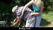 Bokep Hot So dirty blonde slut is rimming grandpa ass terbaru 2024