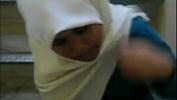 Download Video Bokep Gadis SMU Berjilbab Putih Ngentot 3gp