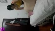 Nonton Video Bokep Fat guy gets his dick rubbed mp4