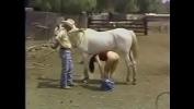 Download video Bokep HD Montando a caballo desnuda