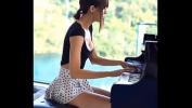 Video Bokep HD Piano Queen terbaik