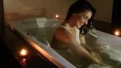 Video Bokep Sexy and hot brunette in her wet dreams alone at home in the bath terbaik