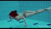 Download Film Bokep Underwater show with Chehova burning hot terbaik