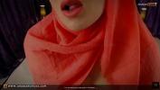 Bokep Hot muslim hijab cam girl with big ass fingering pussy vert cokegirlx 2024