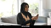 Nonton bokep HD Fucking Horny MILF In Hijab 3gp