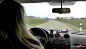 Download vidio Bokep HD Deutsche MILF Julia Pink fickt richtig versaut mit jungen Anhalter nach der Arbeit im Auto German Mom terbaik