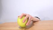 Bokep 3GP Woman apos s hand grabs an apple terbaru